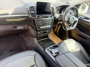 Mercedes-Benz GLE-Class 2017 White