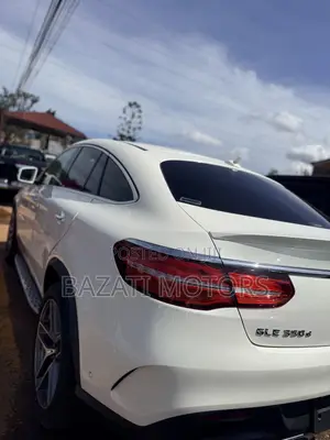 Mercedes-Benz GLE-Class 2017 White