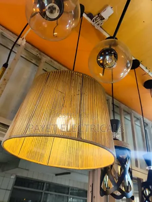 Unique Modern Pendant Lamp Holder