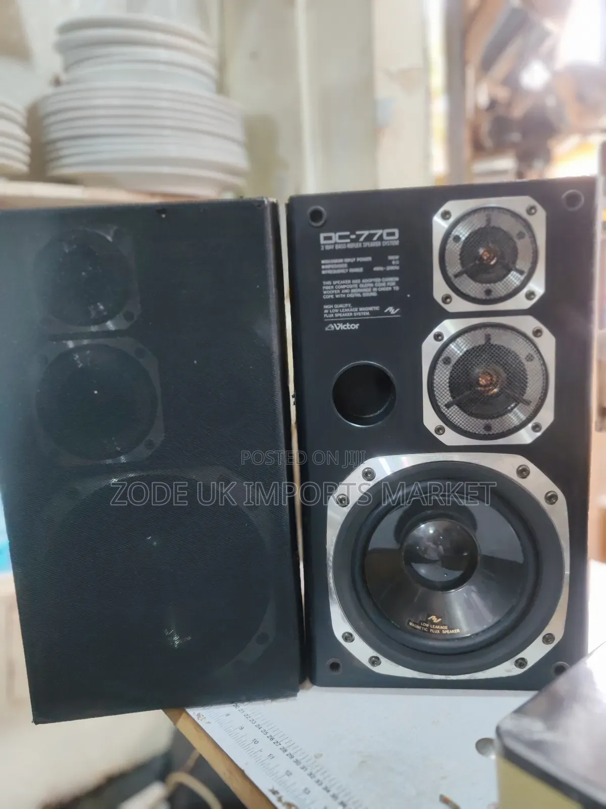 Victor 770 3way Bass Reflex Speaker System