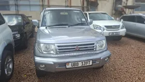 Mitsubishi Pajero IO 2000 Silver
