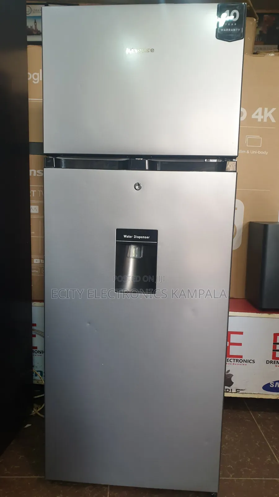 Hisense Refligilator 270l With Water Dispenser