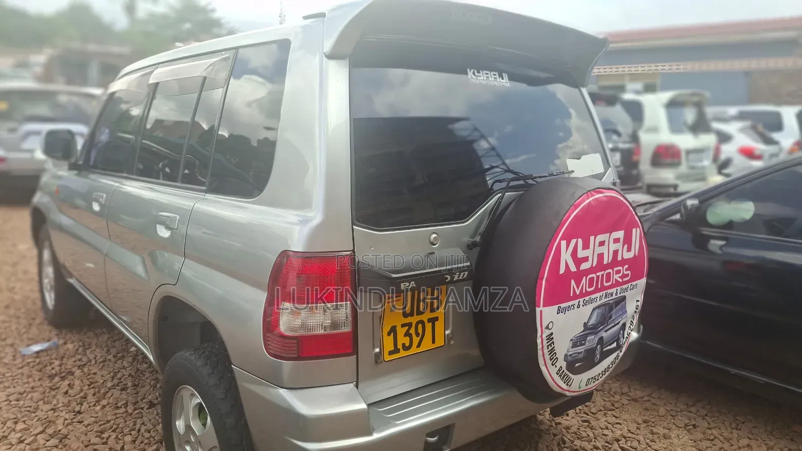 Mitsubishi Pajero IO 2000 Silver