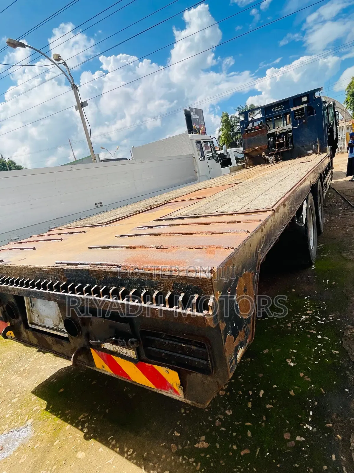 8dc11 Low Bed
