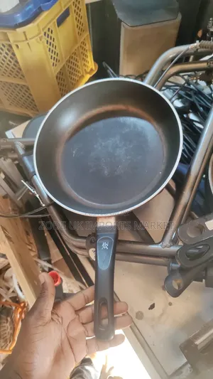 Large Uk Used Flying Pans Induction Gas Electric