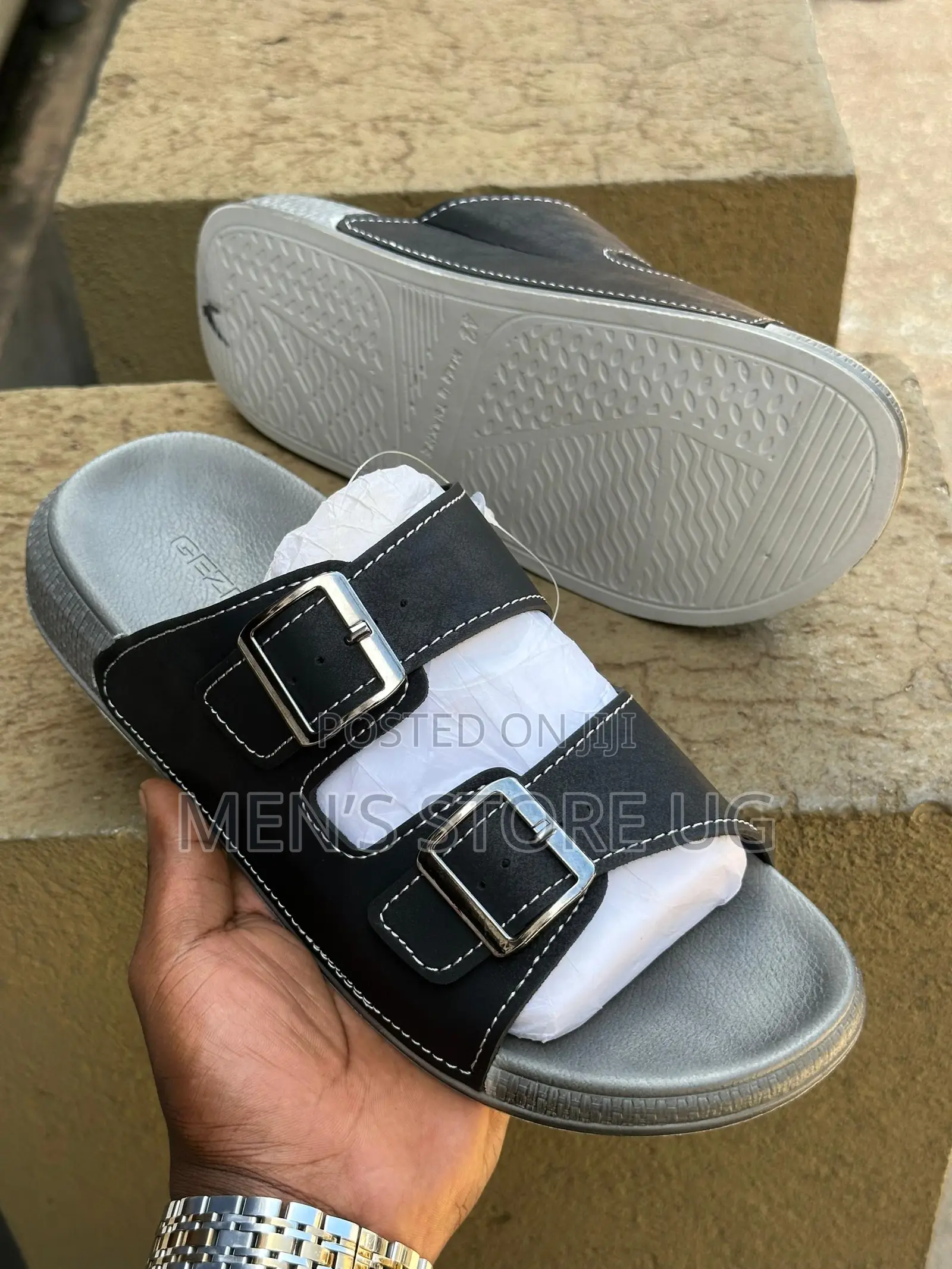 Men’S Classic Genuine Leather and Rubber Sole Straps Sandals