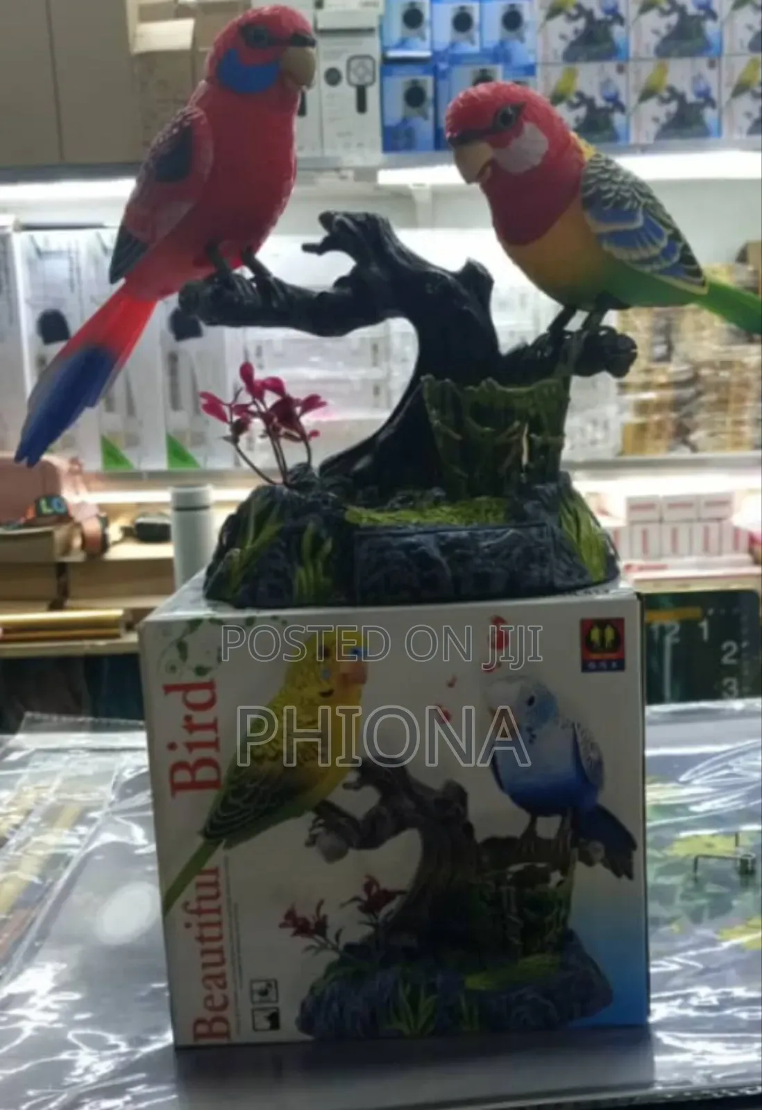Beautiful Bird Centre Piece