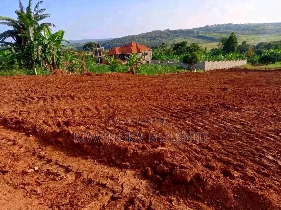 Titled Plots in Bukasa(Buloba) on Sentema Road