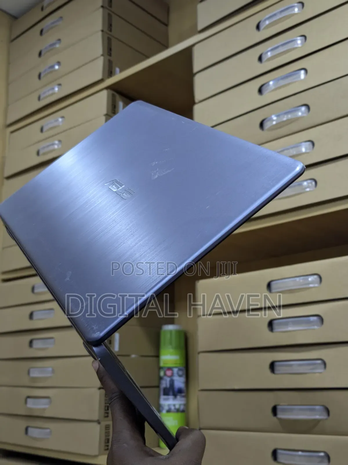Laptop Asus 4GB Intel Celeron SSHD (Hybrid) 60GB