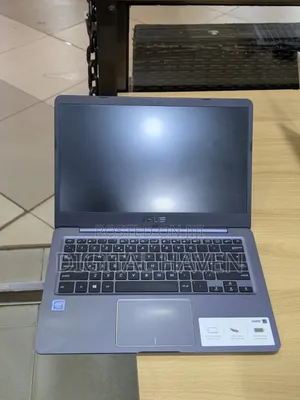 Laptop Asus 4GB Intel Celeron SSHD (Hybrid) 60GB