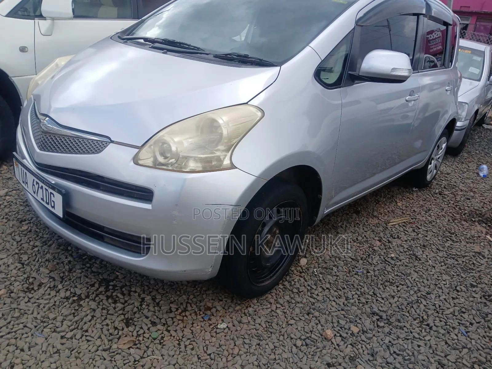 Toyota Ractis 2008 Silver