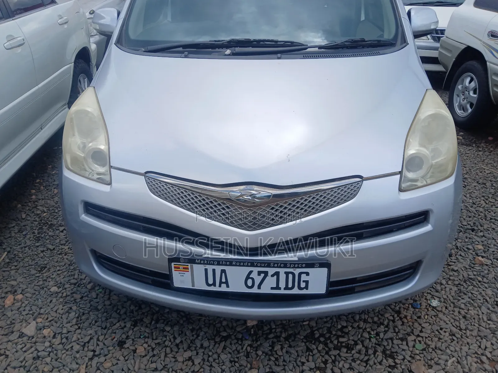 Toyota Ractis 2008 Silver