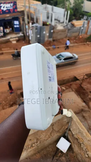 Ruckus R700 Access Point