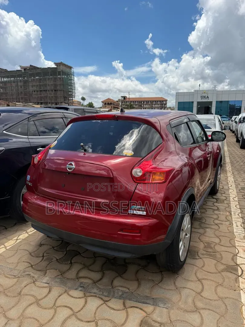 Nissan Juke 2012 Red