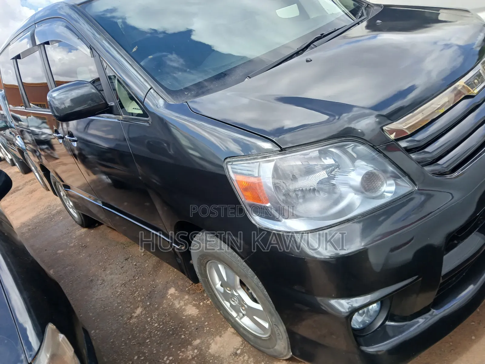 Toyota Noah 2005 Black
