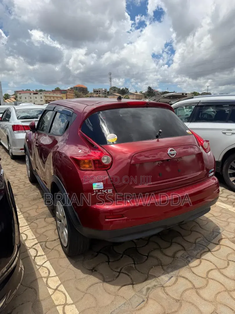 Nissan Juke 2012 Red