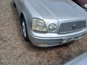 Toyota Progress 2005 Silver