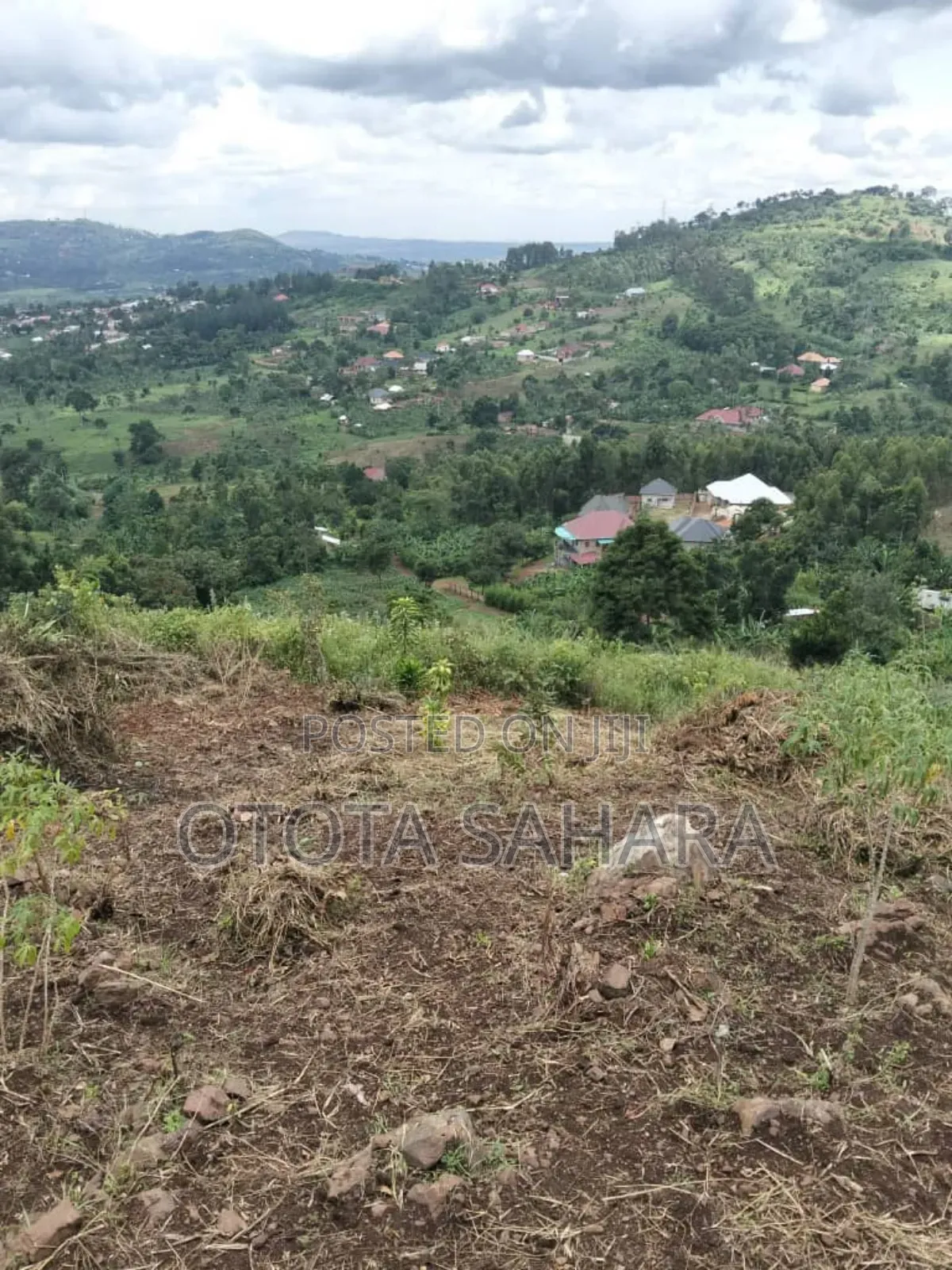 Mukono; Kayanja: Half Acre for Sale Ugx 30m