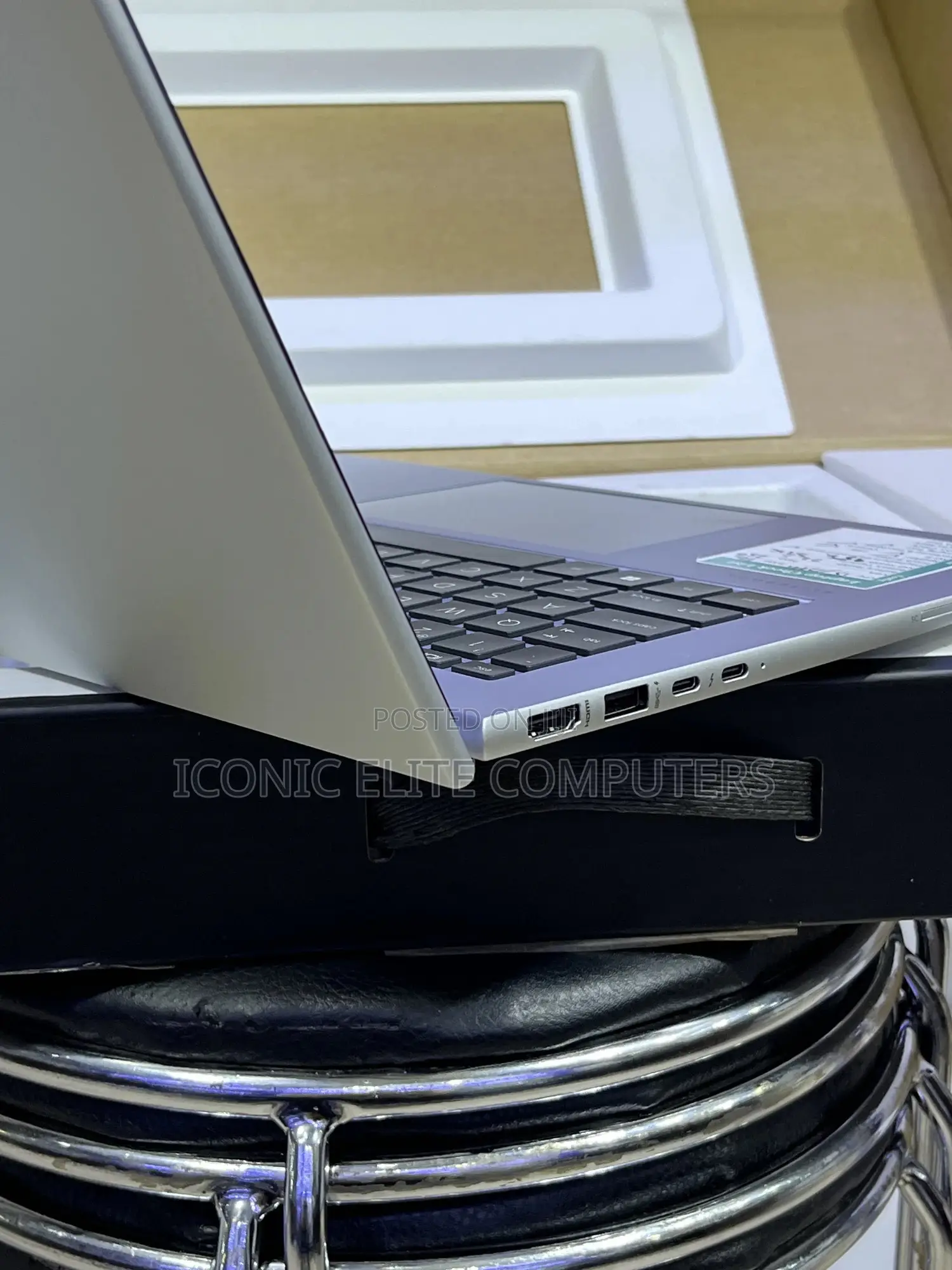 New Laptop HP EliteBook 840 G9 16GB Intel Core i5 SSD 512GB