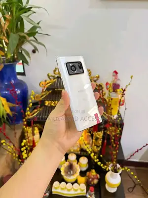 Sharp Aquos R6 128 GB White