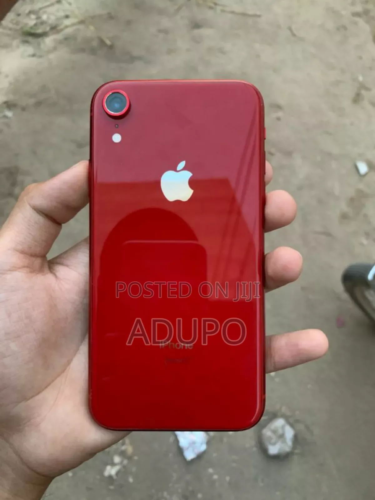 Apple iPhone XR 64 GB Red