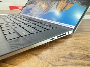 Laptop Dell Precision 5550 4GB Nvidia SSD 512GB