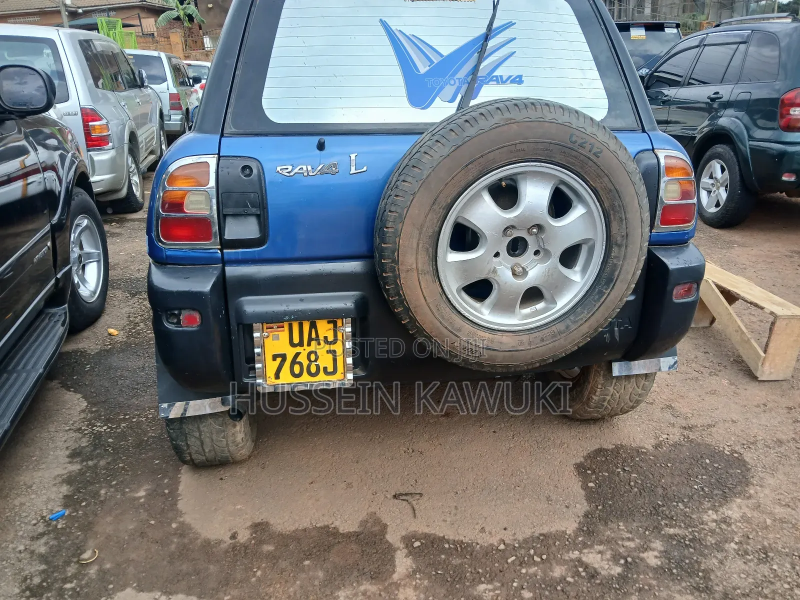 Toyota RAV4 1996 Blue