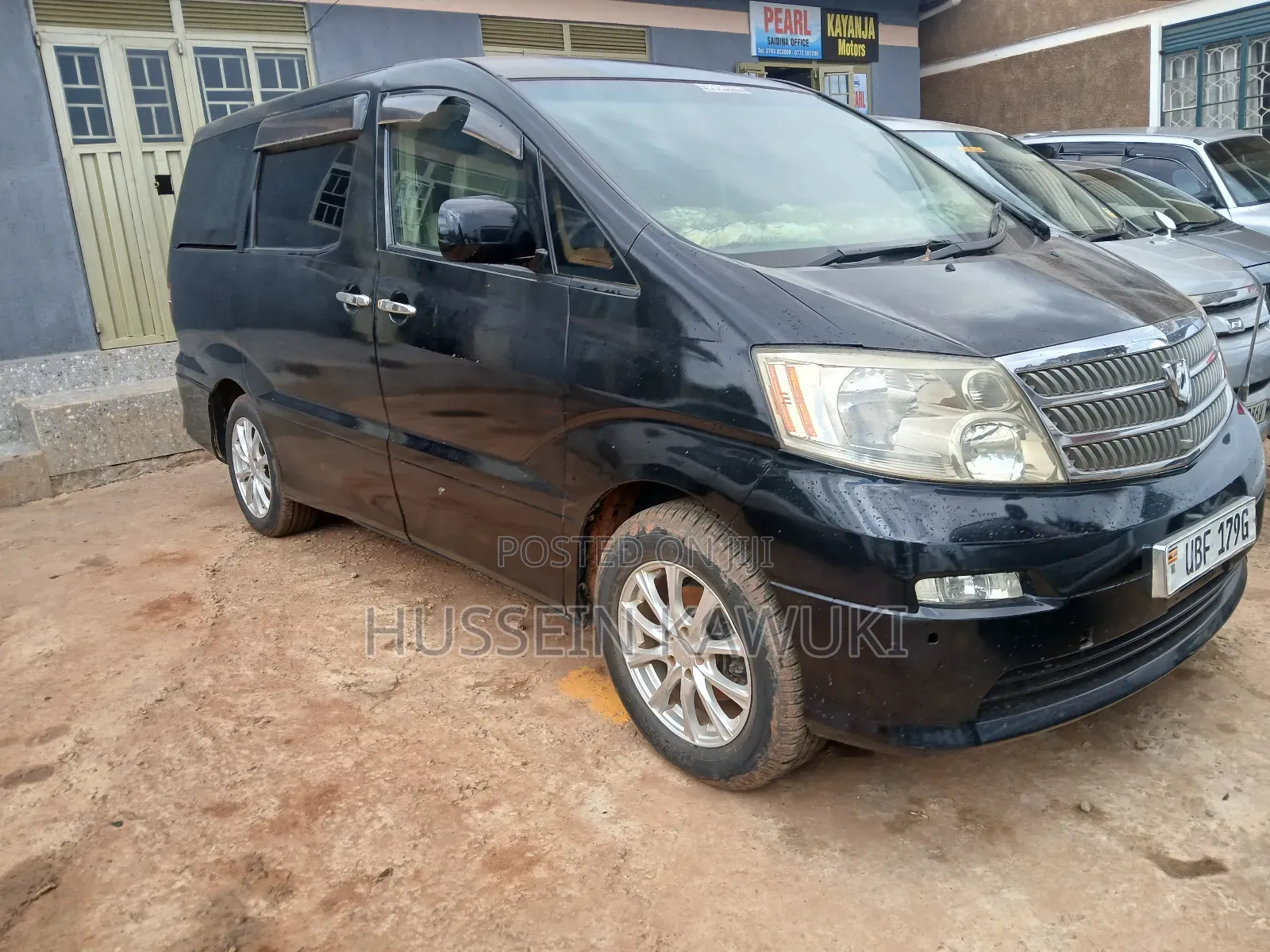 Toyota Alphard 2005 Black