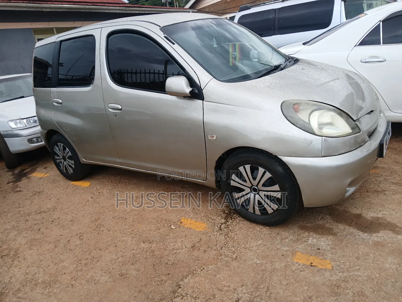 Toyota Fun Cargo 2006 Silver