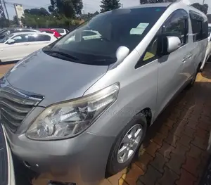 Toyota Alphard 2012 Silver
