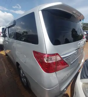 Toyota Alphard 2012 Silver
