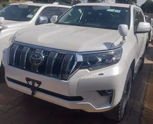 Toyota Land Cruiser Prado 2019 White