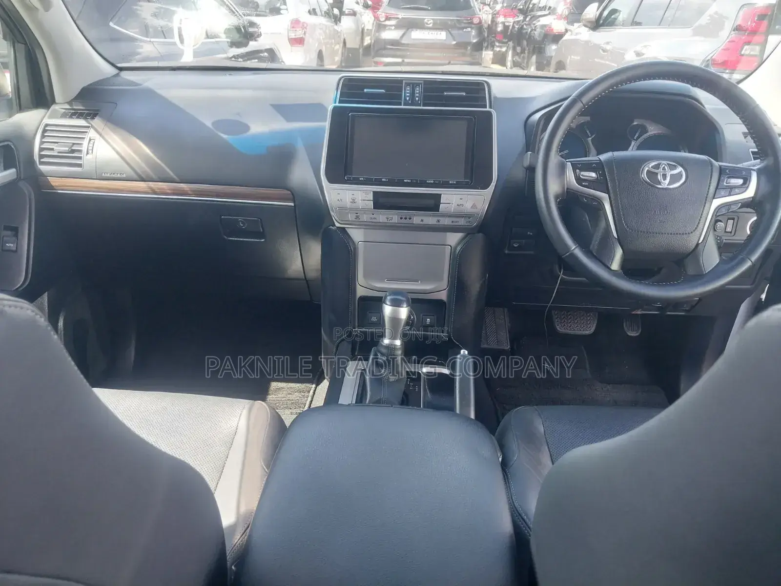 Toyota Land Cruiser Prado 2019 White