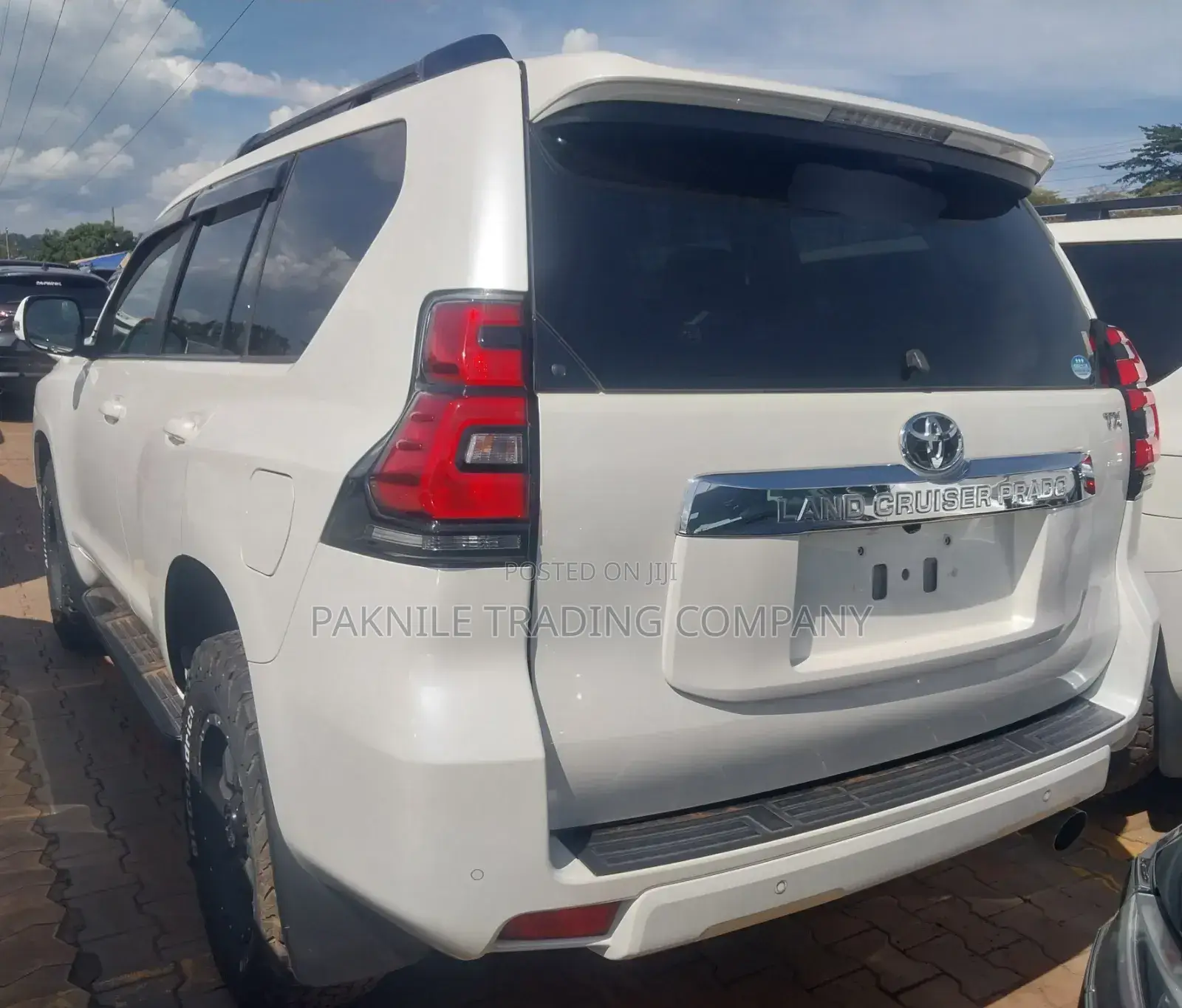 Toyota Land Cruiser Prado 2019 White