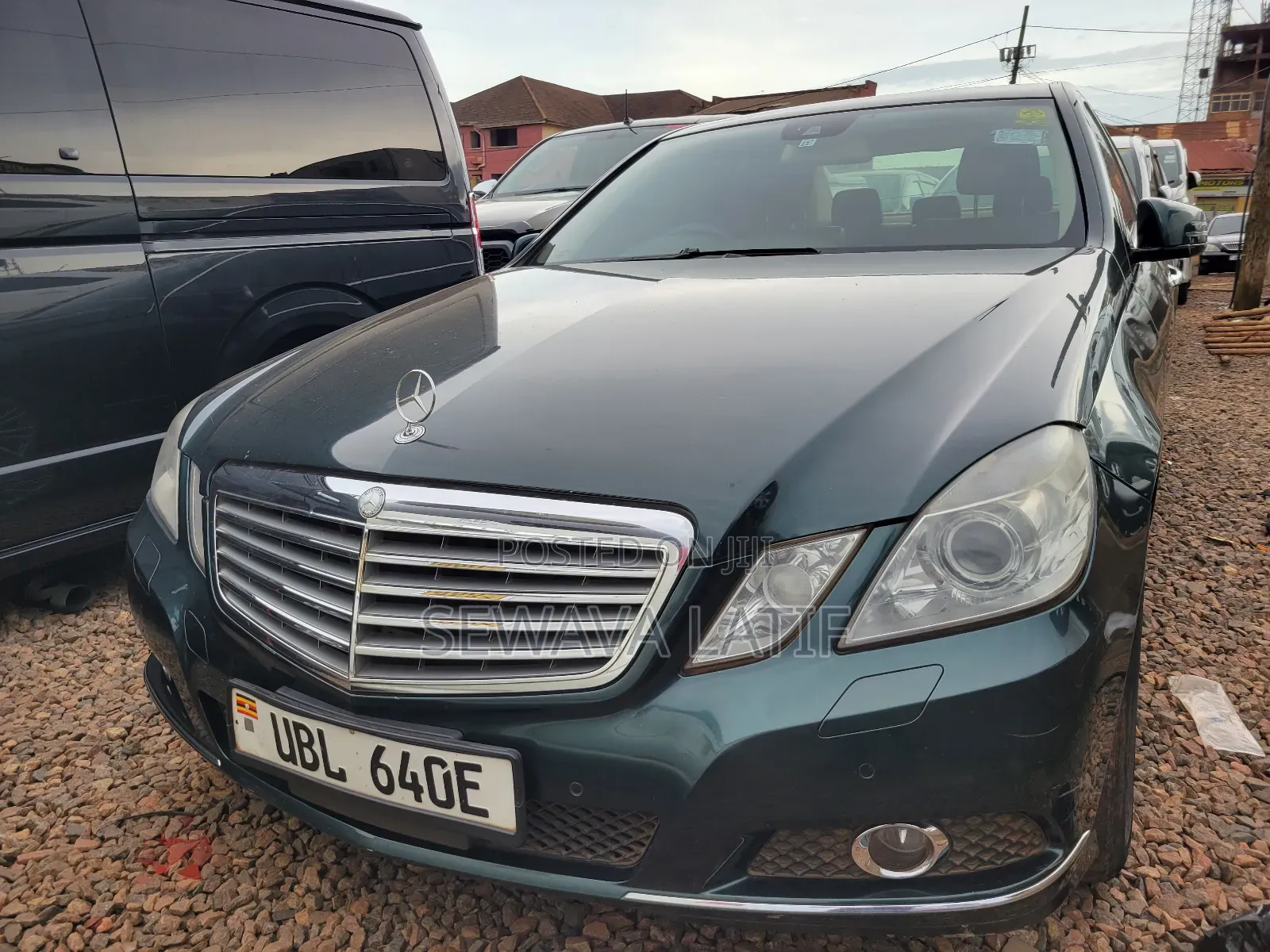Mercedes-Benz E300 2011 Green