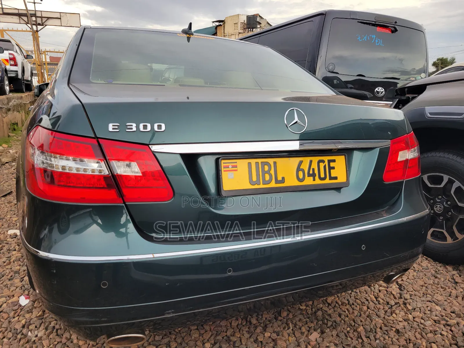 Mercedes-Benz E300 2011 Green