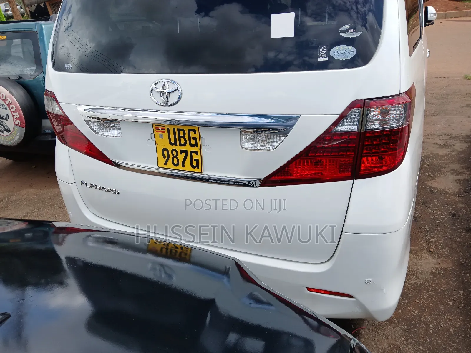 Toyota Alphard 2010 White