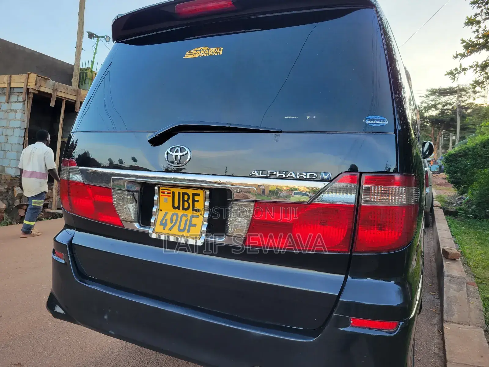 Toyota Alphard 2.4 Petrol AWD 2005 Black