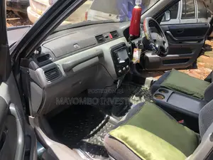 Honda CR-V 1999 Green