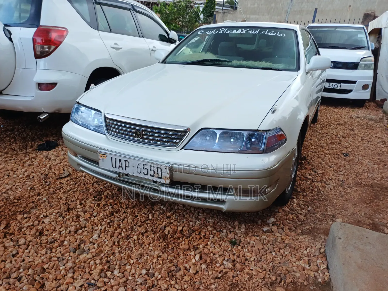 Toyota Mark II 2000 White