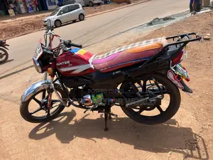 Hunter Cruiser 250cc 2021 Red