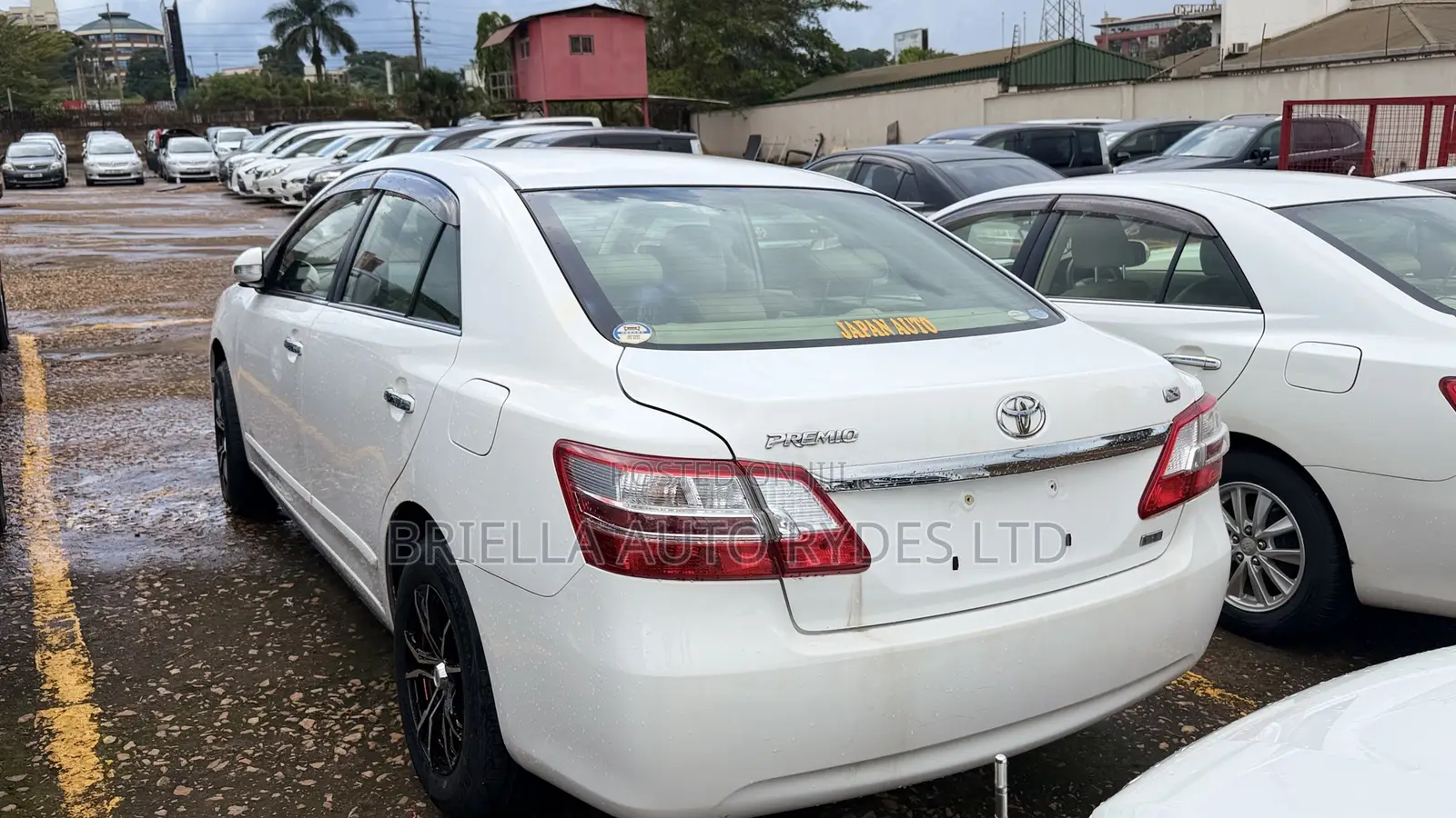 Toyota Premio 2012 White
