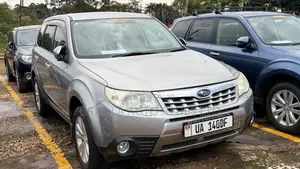 Subaru Forester 2011 Silver