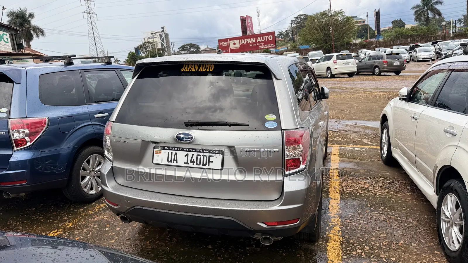 Subaru Forester 2011 Silver