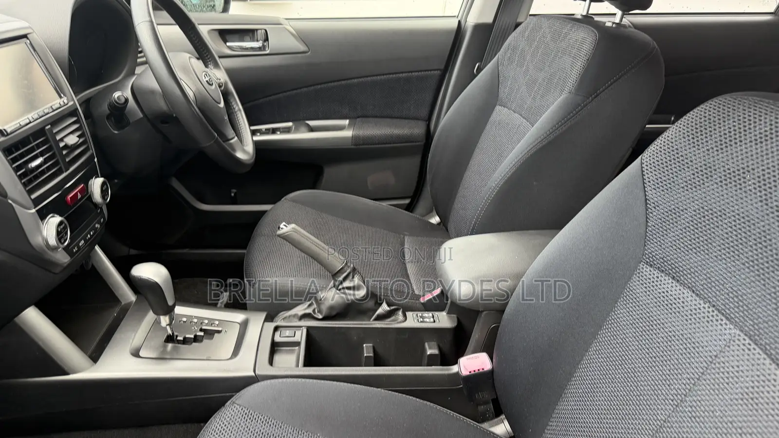 Subaru Forester 2011 Silver