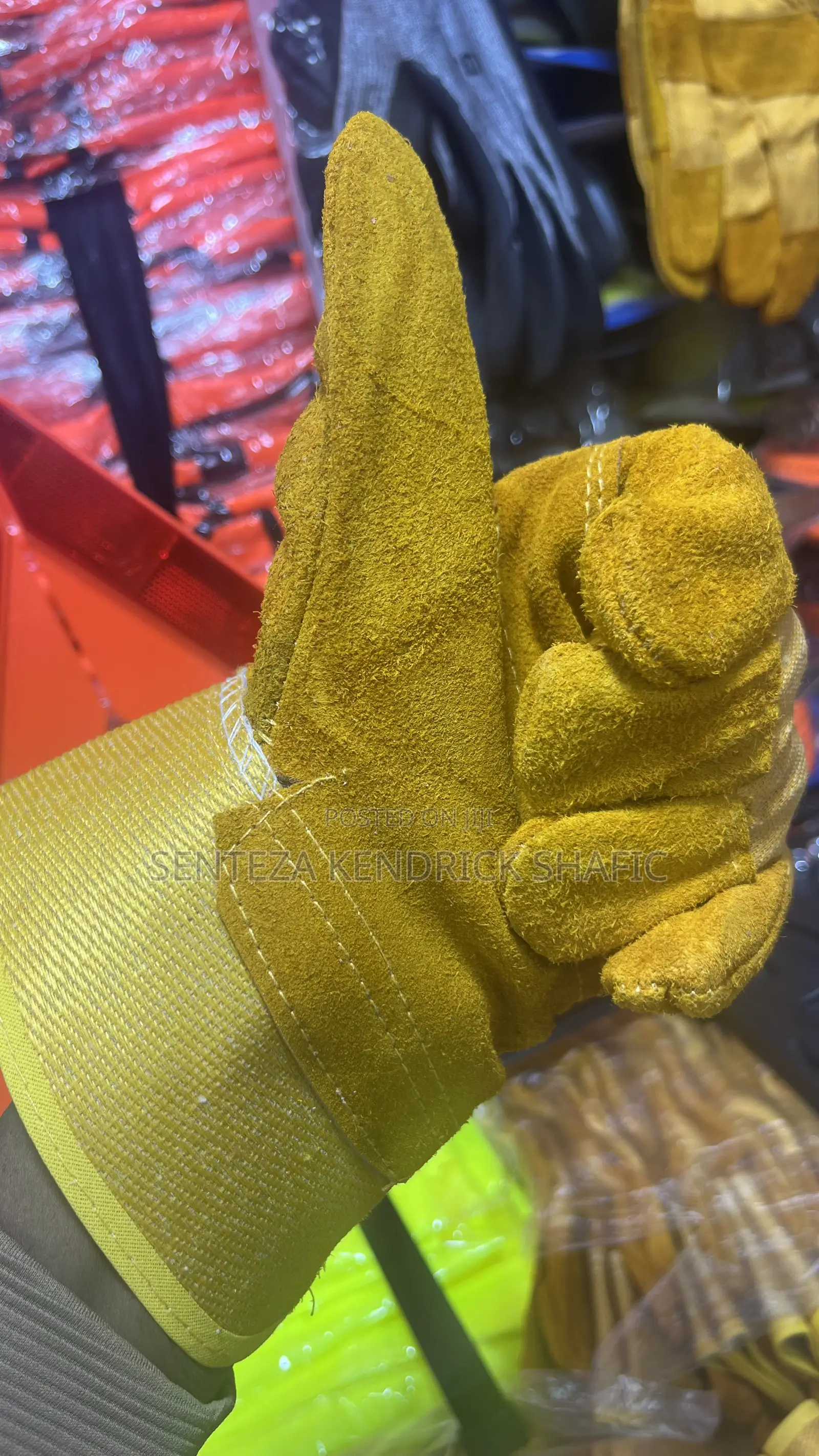Colt Gloves