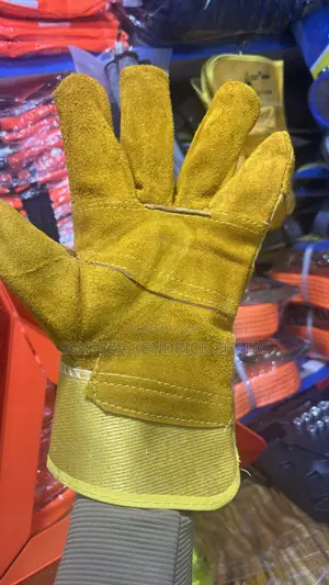 Colt Gloves