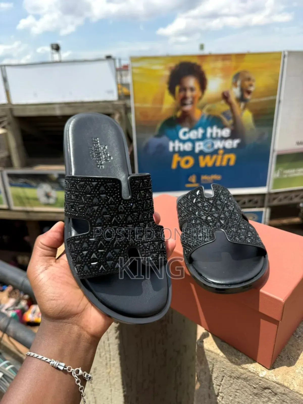 Hermès Oran Sandals