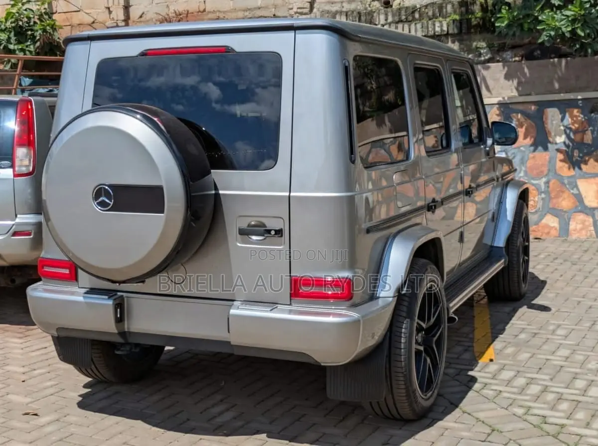 Mercedes-Benz G-Class 2022 Gray