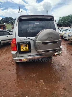 Mitsubishi Pajero Sport 2002 Silver